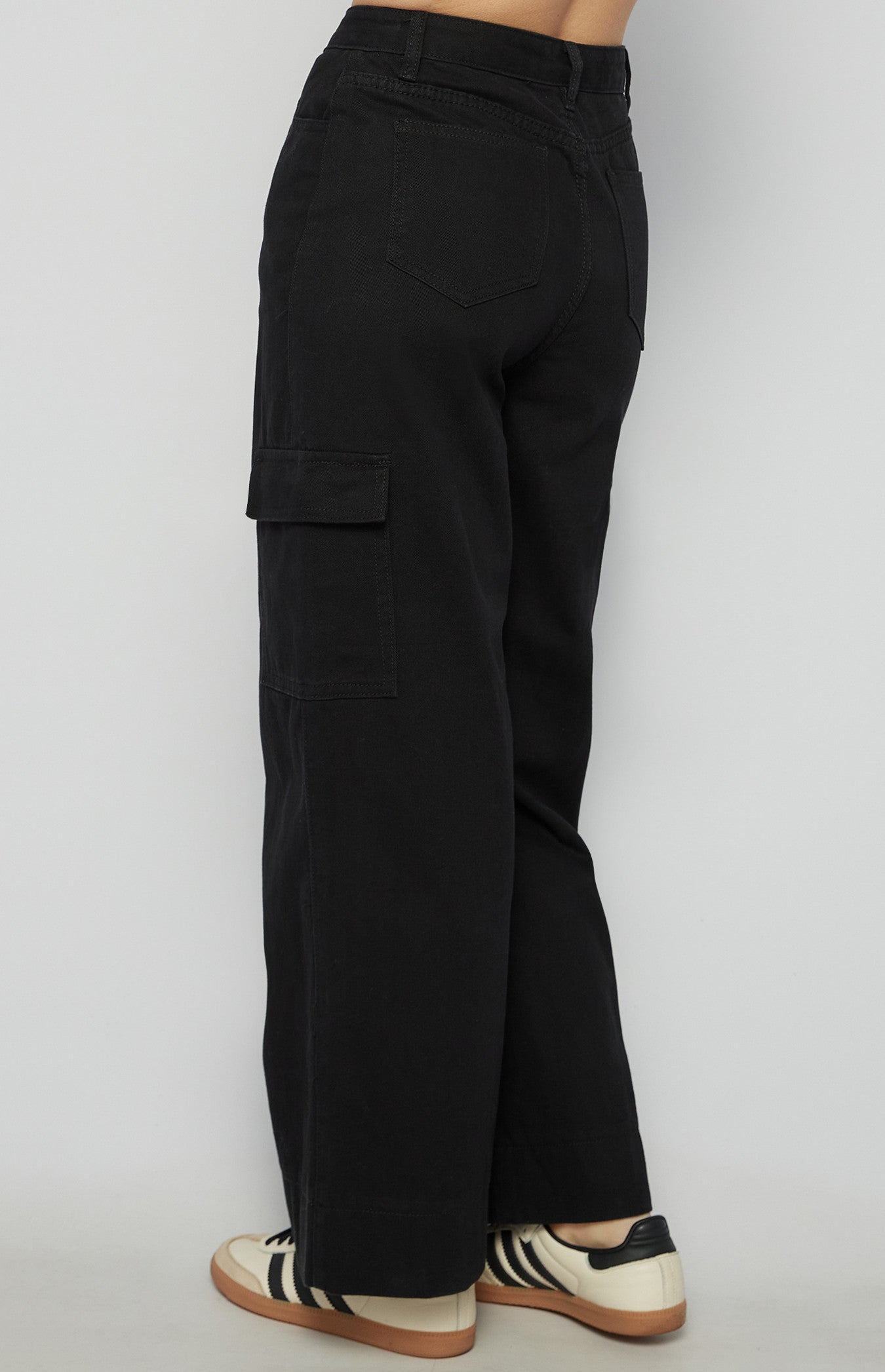 Sutton Pants